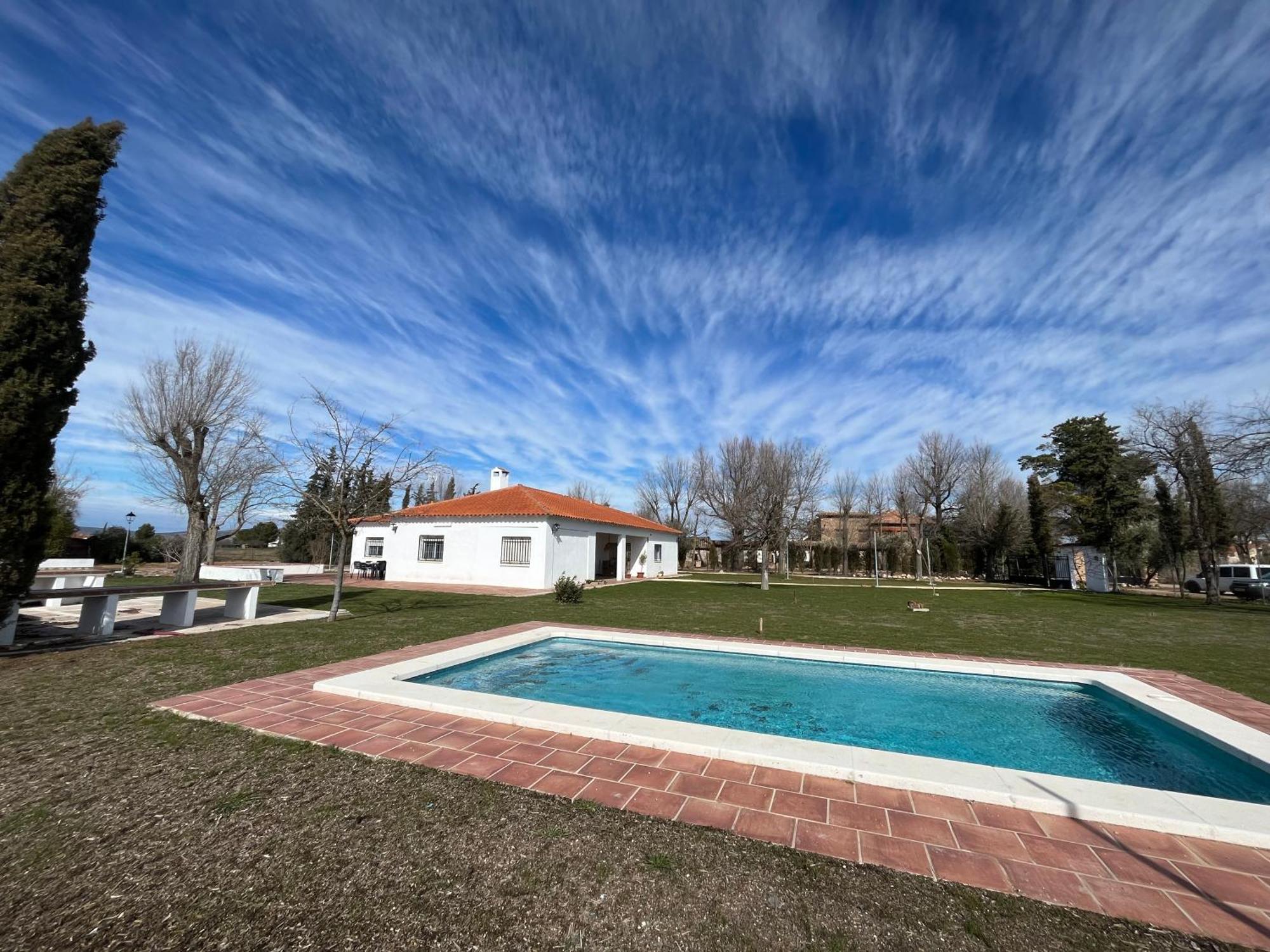 Villa Mercedes Argamasilla de Calatrava エクステリア 写真